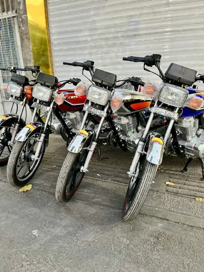 هوندا ایرانی۲۰۰ CDIکبیر ۱۲۵ CG کلاه اقساط بدون سود|موتورسیکلت|تهران, ایران|دیوار