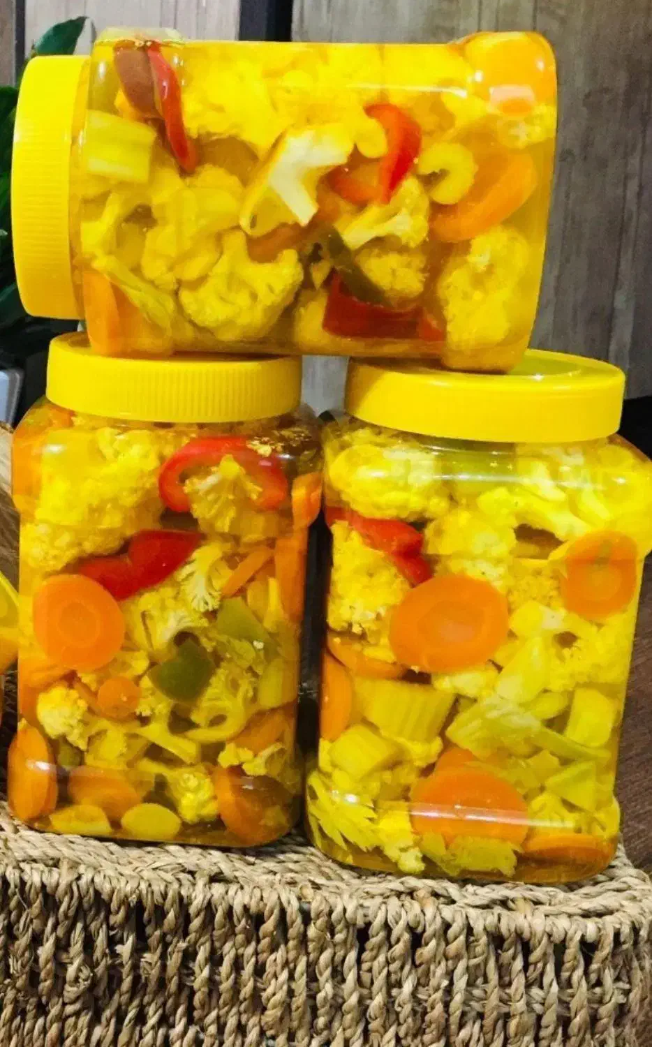 ترشی خونگی با طعمی بنظیر|خوردنی و آشامیدنی|سی‌سخت, |دیوار