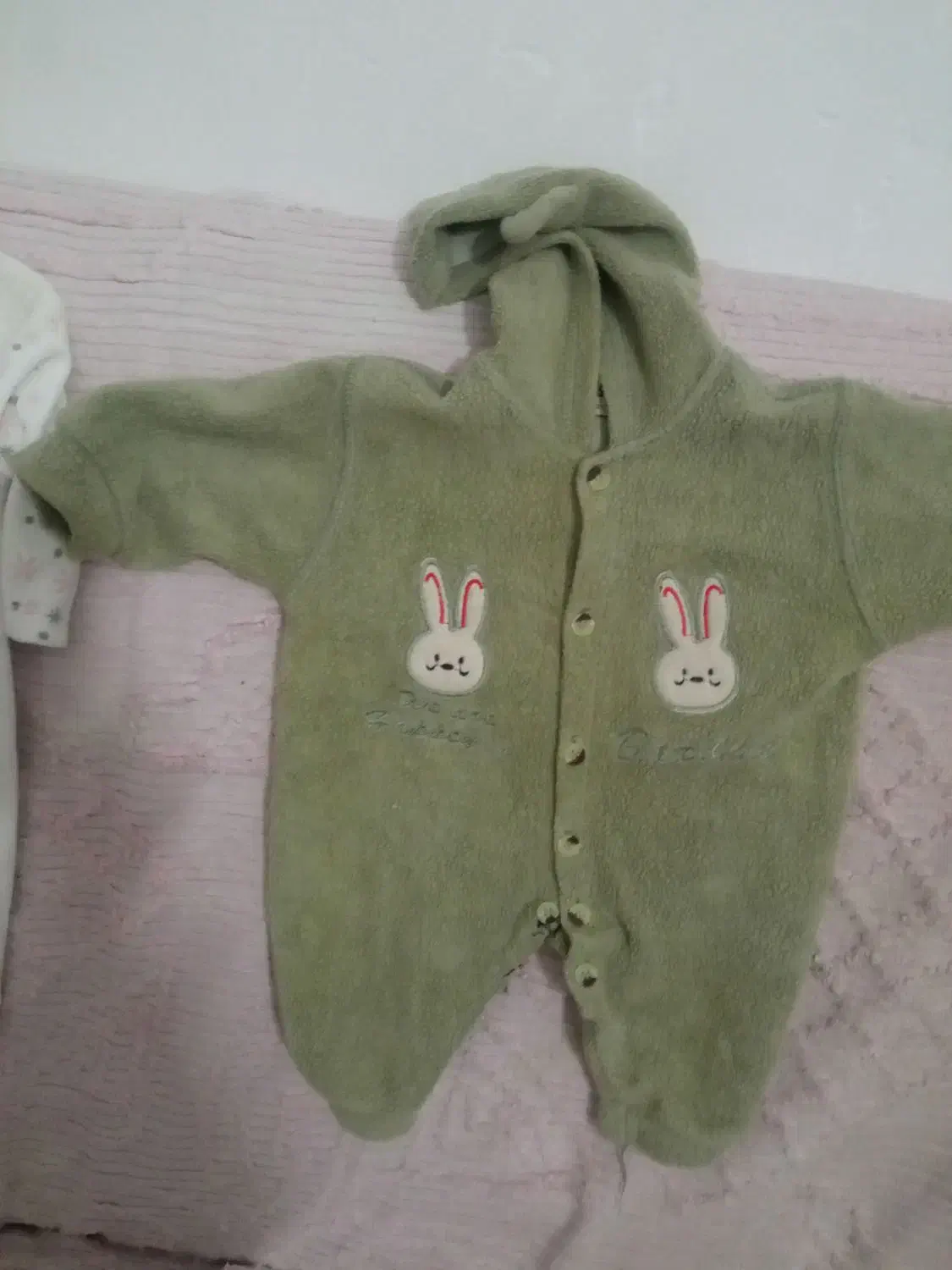 سرهمی دخترانه.مناسب تولدتا6ماهگی.سبزاسپرت.7ماهگی|کفش و لباس بچه|کرمان, |دیوار