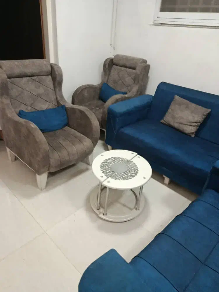 مبل راحتی تمیز|مبلمان خانگی و میز عسلی|مشهد, محمدآباد|دیوار