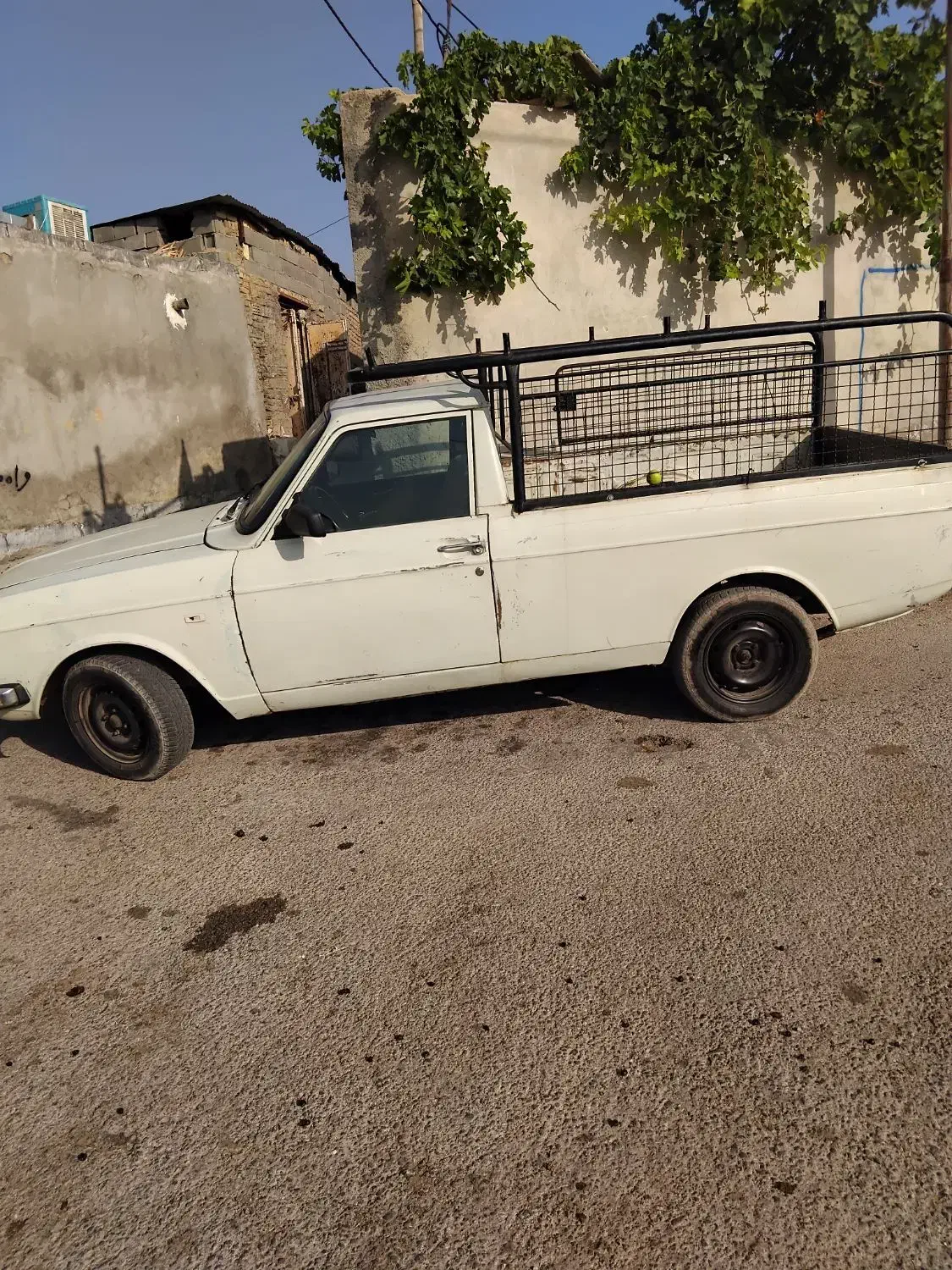 پیکان وانت فروشی|خودرو سواری و وانت|بروجرد, |دیوار