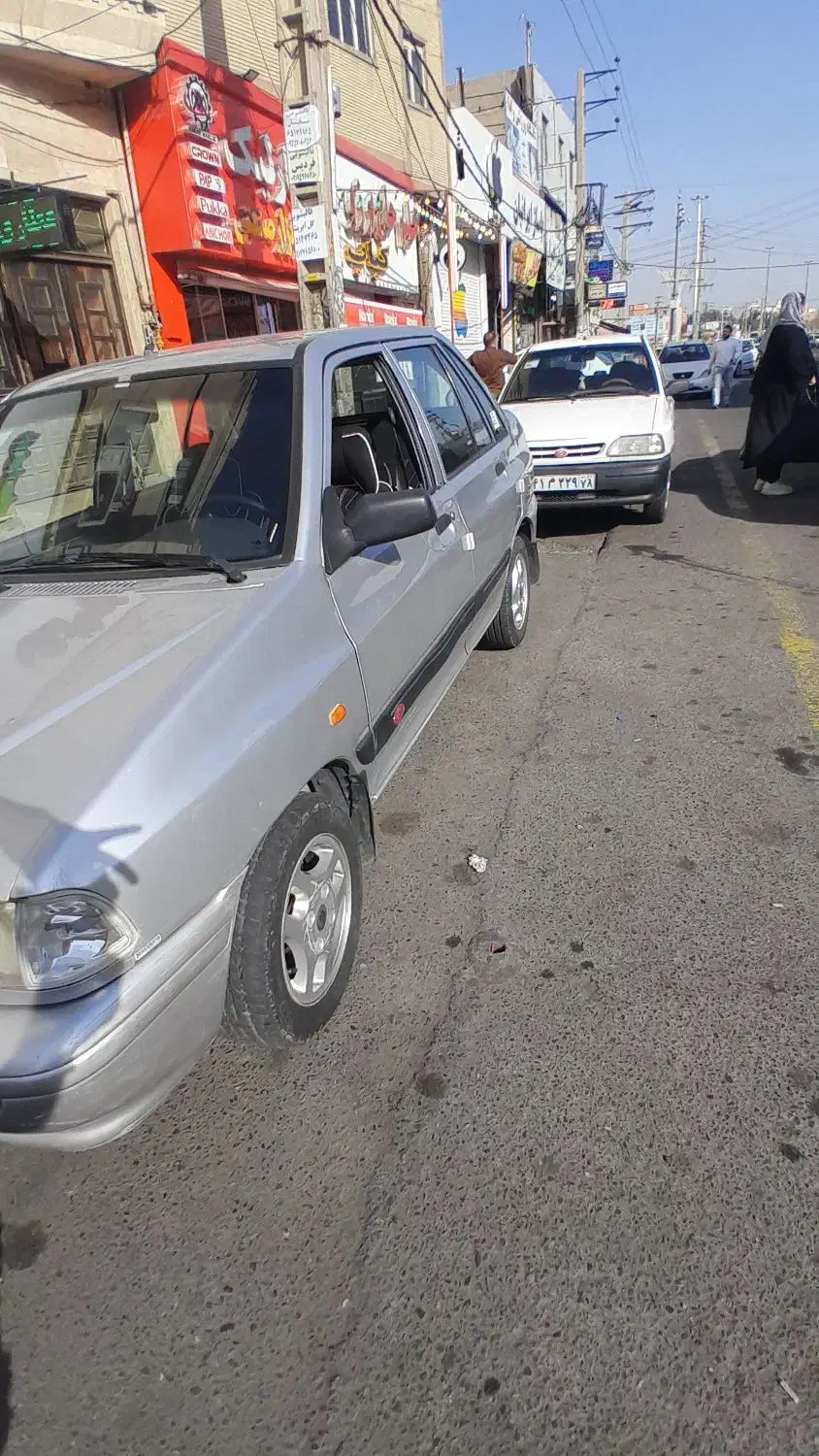 خودرو|خودرو سواری و وانت|اندیشه, اندیشه فاز ۴|دیوار