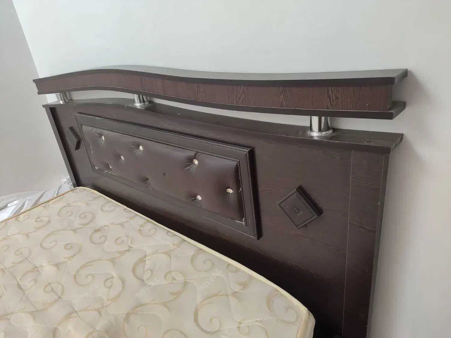 تخت خوابMDFدرحدنو۲نفره|تخت و سرویس خواب|کرمانشاه, |دیوار