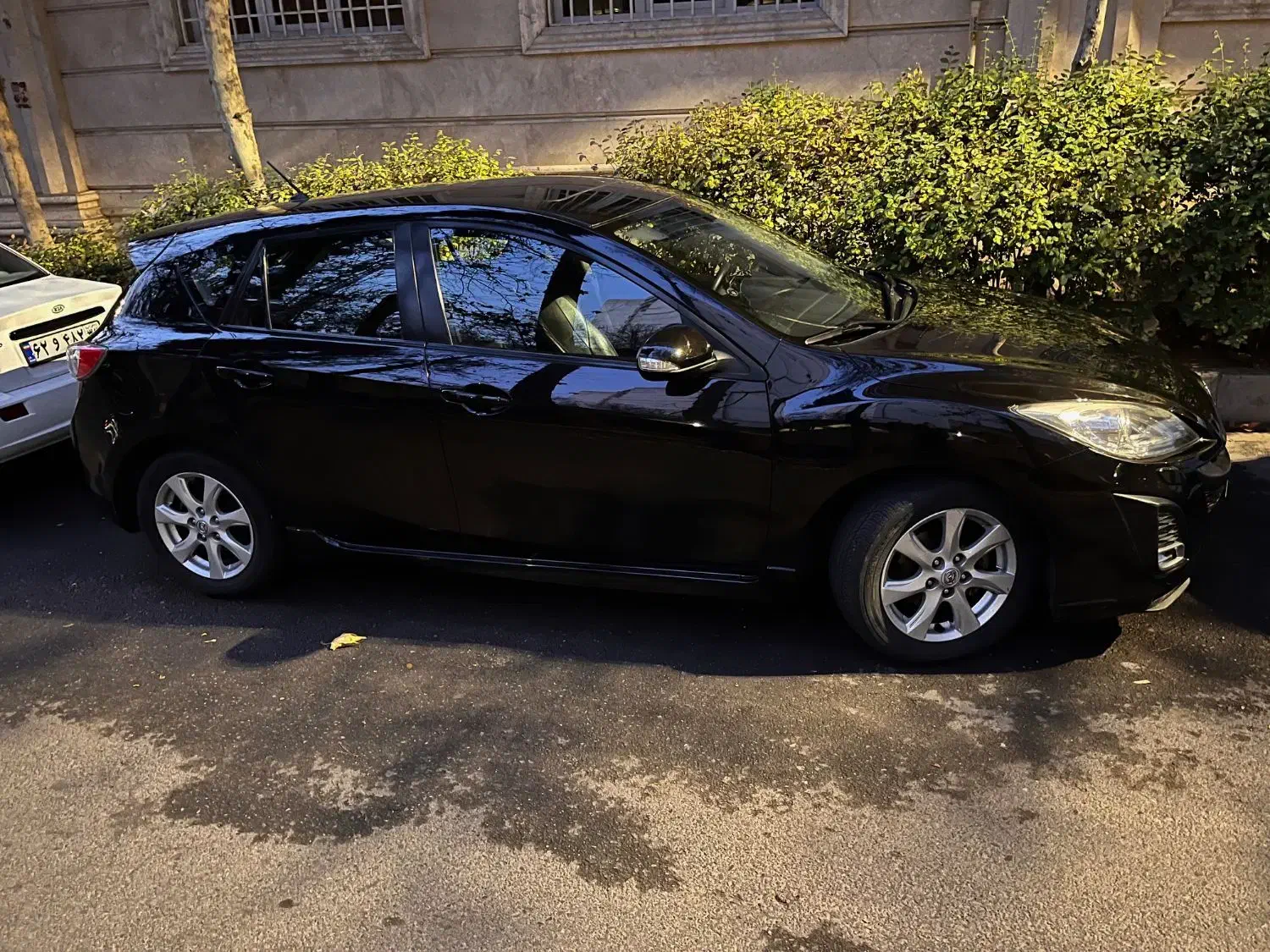 مزدا ۳ نیو هاچ بک|خودرو سواری و وانت|تهران,  امام زاده قاسم (نیاوران)|دیوار