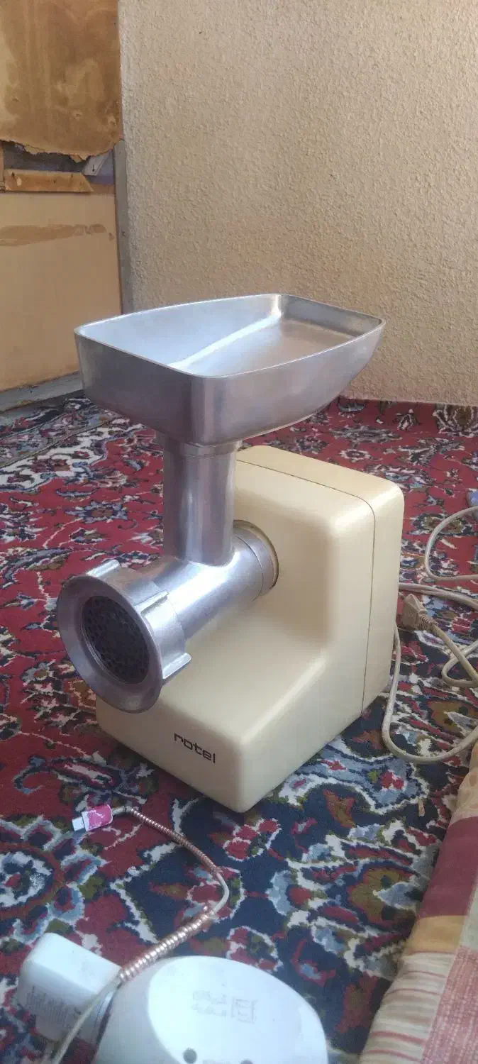 چرخ گوشت قدیمی rotel اصل سویس وموتوربسیارقدرتمند|خردکن، آسیاب، غذاساز|محمدیه-قزوین, |دیوار