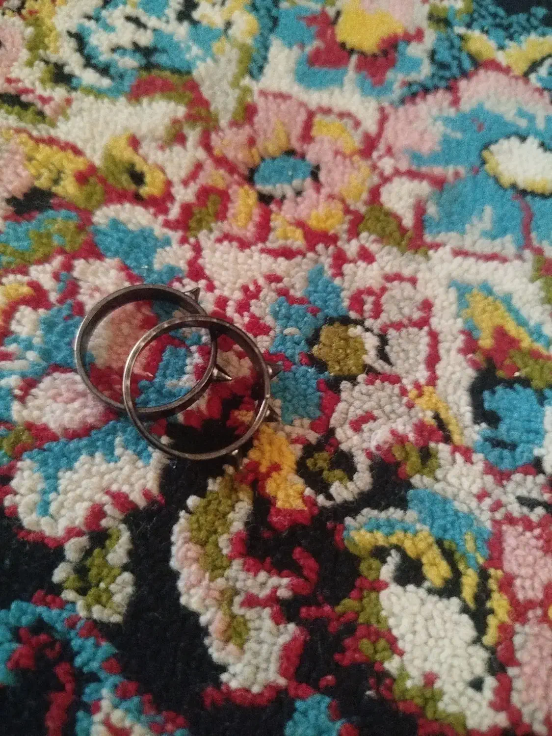 چند تا انگشتر|جواهرات|کویرات, |دیوار