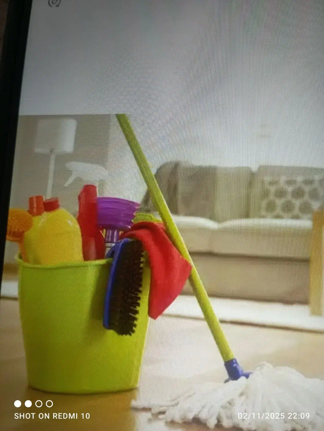 نظافتچی و آشپزی|استخدام سرایداری و نظافت|خرم‌آباد, |دیوار