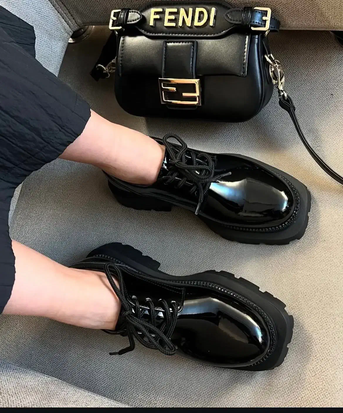 کفش نو|کیف، کفش، کمربند|پردیس, فاز ۶|دیوار