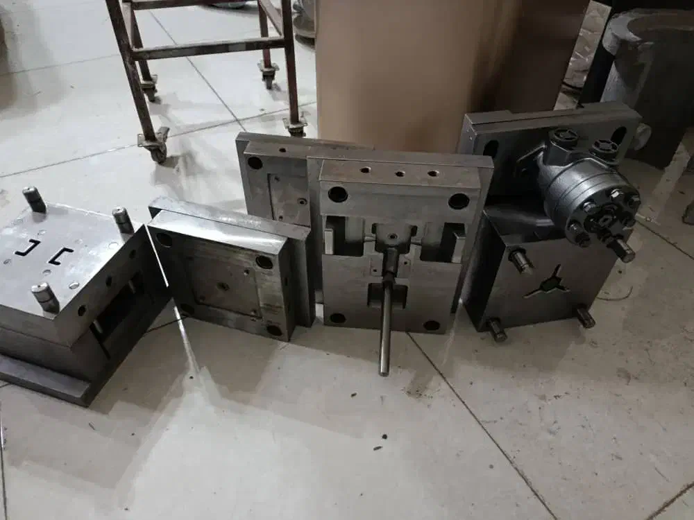 طراحی ، ریخته گری و ساخت قالب|خدمات پیشه و مهارت|فردیس, شهرک شهید حسینی|دیوار