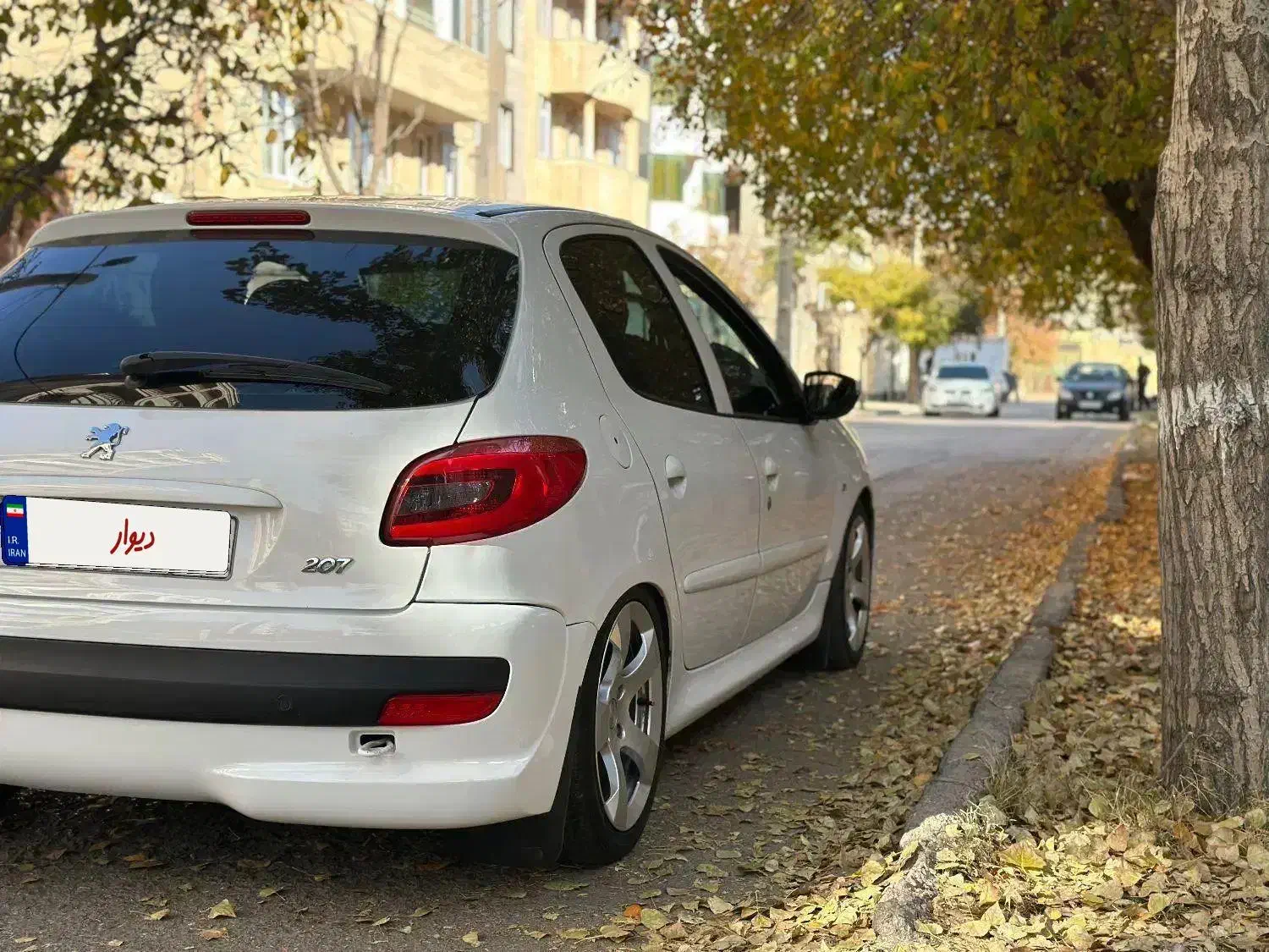 207مدل 97|خودرو سواری و وانت|اردبیل, |دیوار