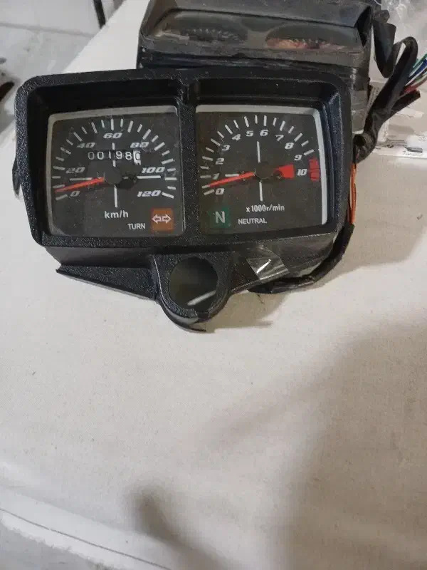 کیلومتر موتور باک|قطعات یدکی و لوازم جانبی|شیراز, احمدآباد|دیوار