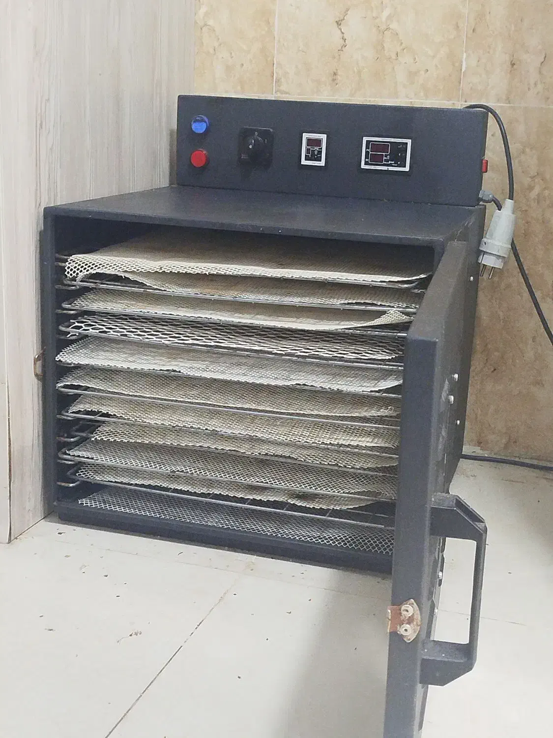 دستگاه میوه خشک کن|سایر لوازم برقی|کیش, |دیوار