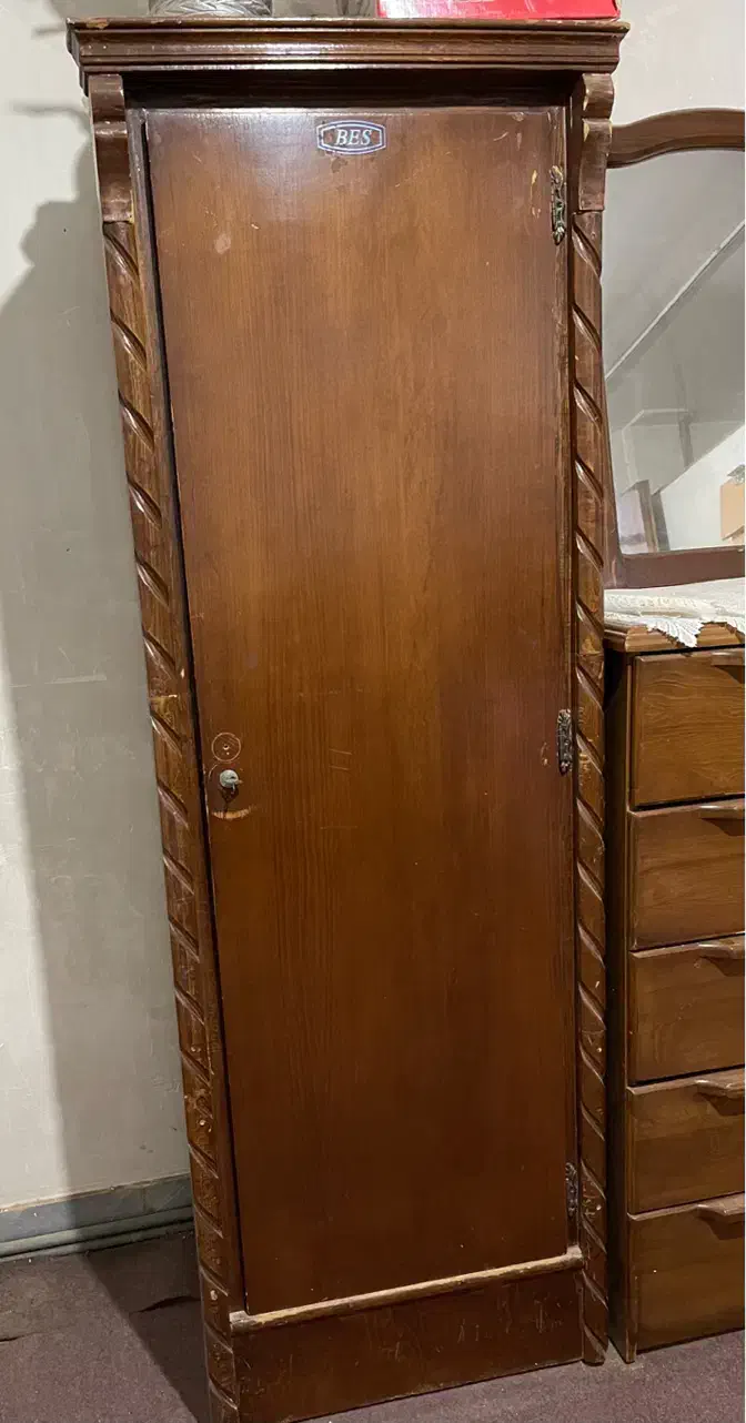 کمد چوبی آویزدار|جاکفشی، کمد، دراور|هشتگرد, هشتگرد قدیم|دیوار