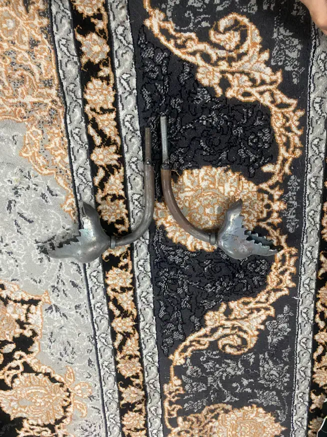 علامت تیغه علم|کلکسیون اشیاء عتیقه|تهران, آهنگ|دیوار