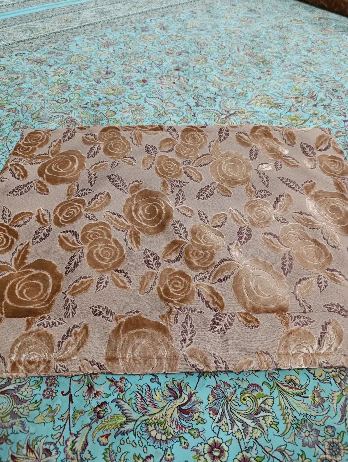 پوش پشتی4عدد|رختخواب، بالش، پتو|زابل, |دیوار