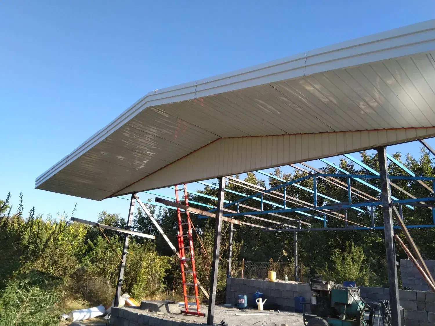 اجرای سقف شیروانی و ویلا|خدمات پیشه و مهارت|دورود, |دیوار