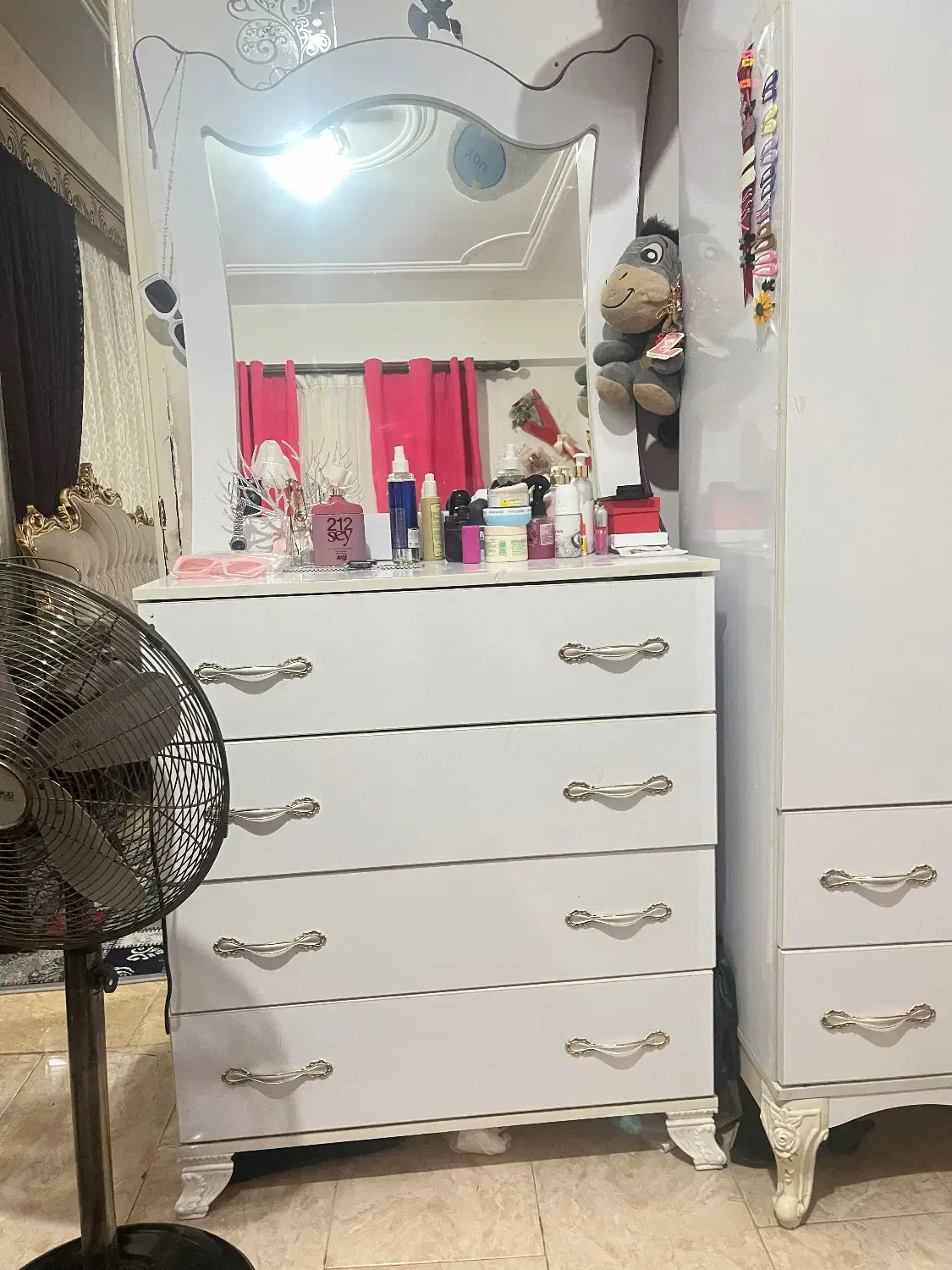 دراور ایینه|جاکفشی، کمد، دراور|آستانه اشرفیه, |دیوار