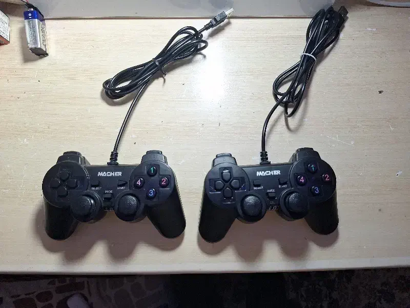 دیسک بازی کامپیوتر و دسته بازی کامپیوتر|کنسول، بازی ویدئویی و آنلاین|مهاجران, |دیوار