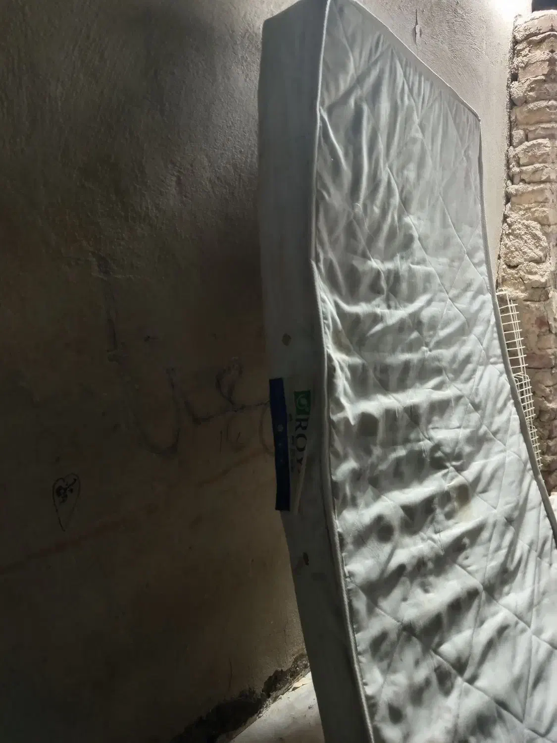 دشک درحد نو رویال|تشک تختخواب|زاهدان, |دیوار