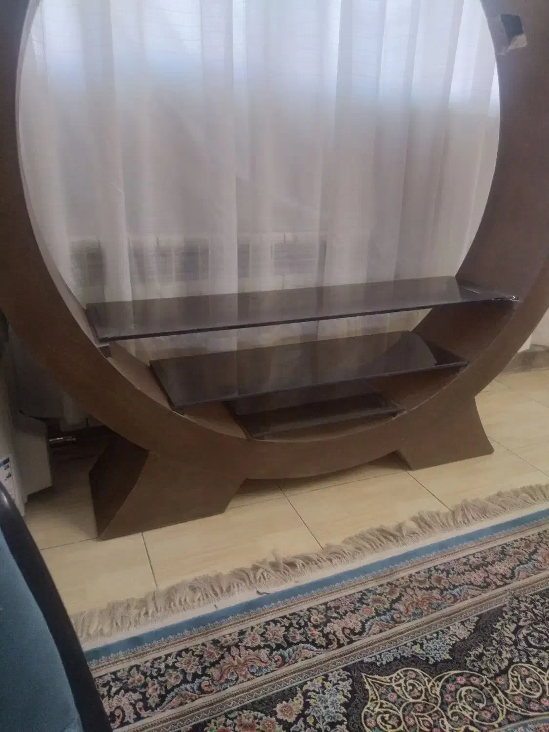 میز تلوزیون کارکرده|میز تلویزیون|تهران, علم و صنعت|دیوار