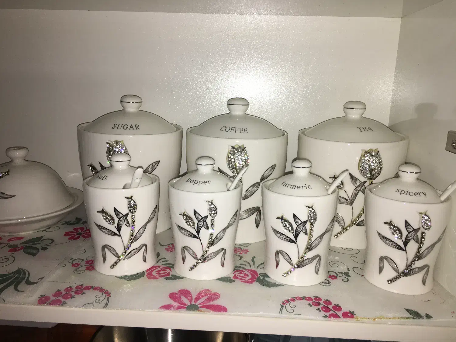 پاسماوری کاملا نو|ظروف سرو و پذیرایی|کرج, آق تپه|دیوار