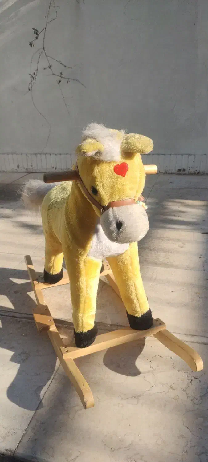 اسب باطری خور|اسباببازی بچه|اندیشه, اندیشه فاز ۵|دیوار