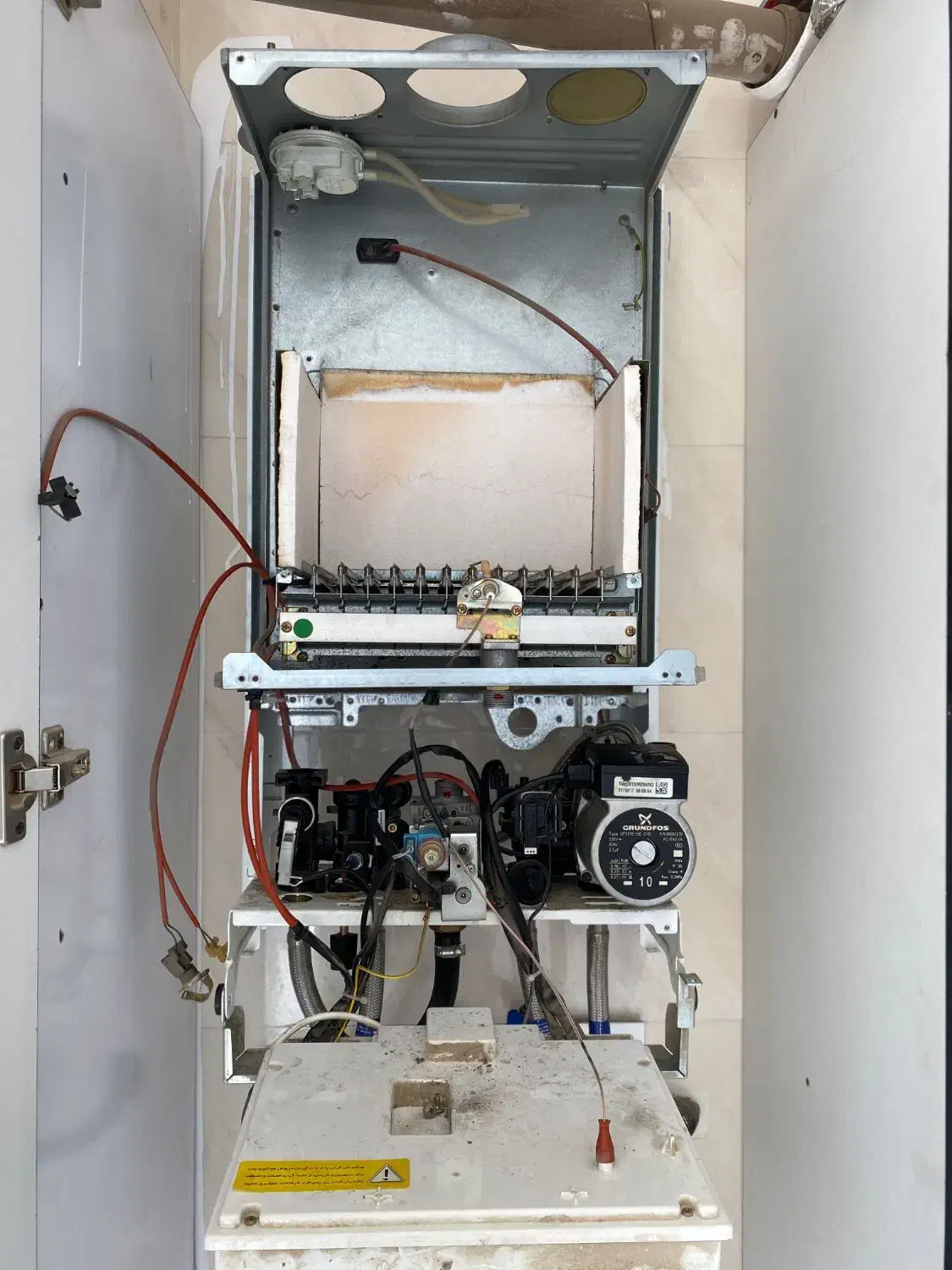 تعمیرات تخصصی پکیج و رادیاتور در محل با ضمانت|خدمات پیشه و مهارت|نیشابور, شهرک ولیعصر|دیوار