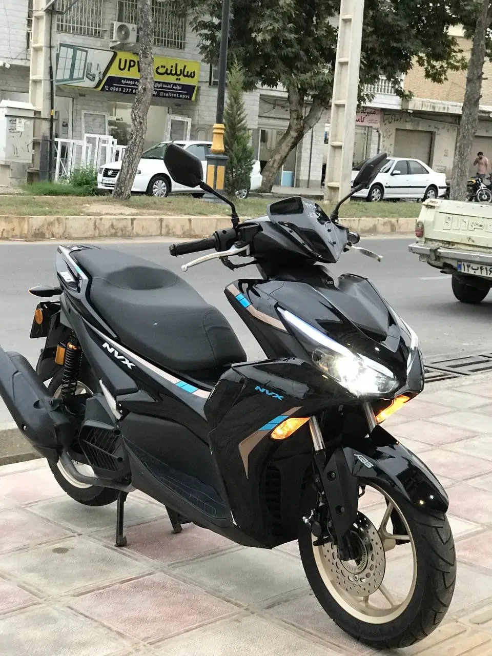 هایروکس nvx180|موتورسیکلت|گنبد کاووس, |دیوار