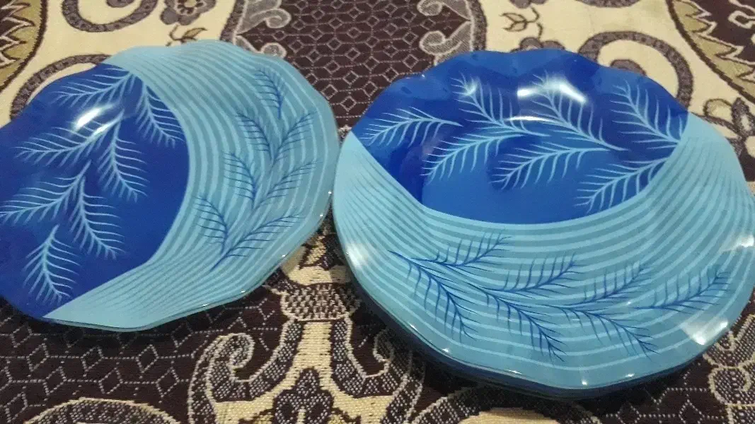 یک ست|کلکسیون اشیاء عتیقه|قزوین, |دیوار