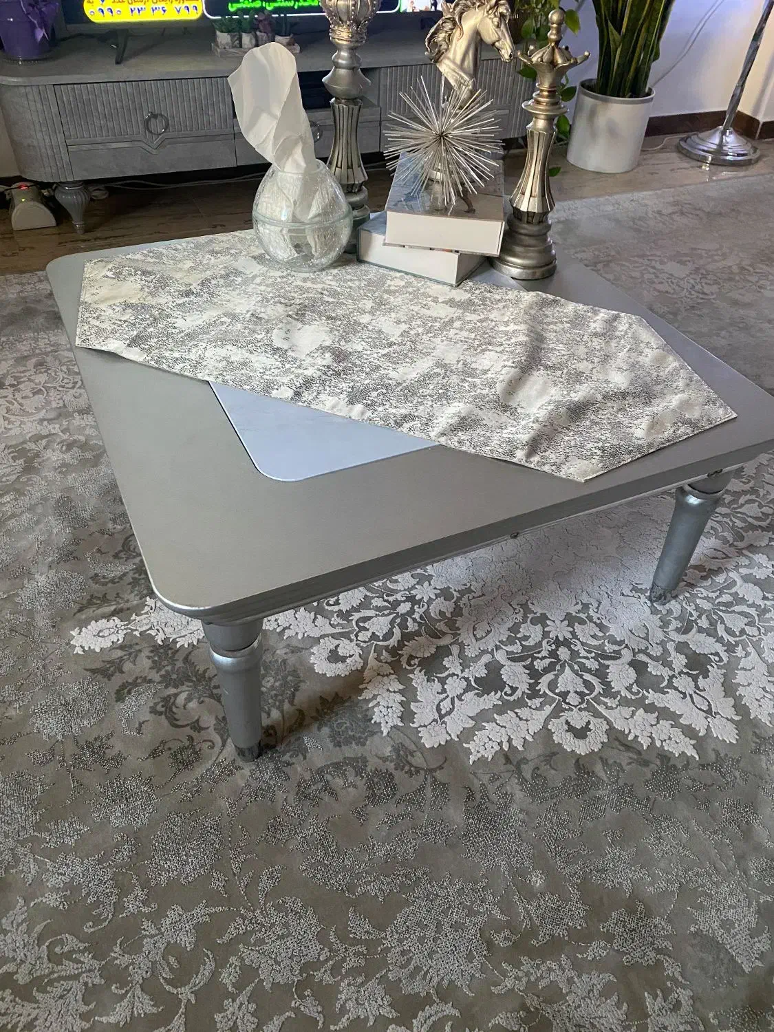 جلو مبلی|مبلمان خانگی و میز عسلی|رشت, حمیدیان|دیوار