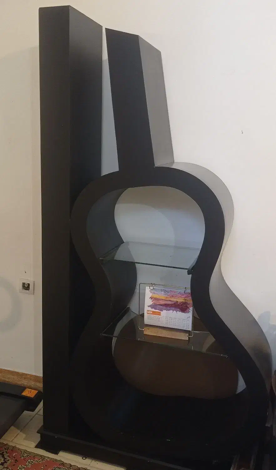 دکور طرح گیتاری|کتابخانه، شلف، قفسههای دیواری|ساری, |دیوار