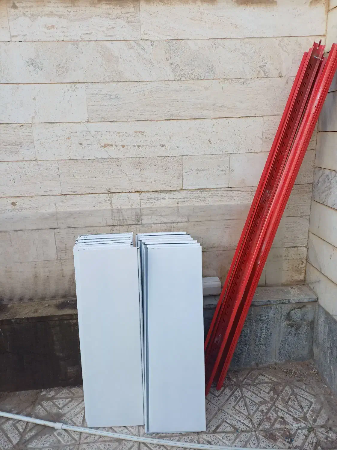 تعداد  قفسه و پایه فروشی|کتابخانه، شلف، قفسه‌های دیواری|اسفراین, |دیوار