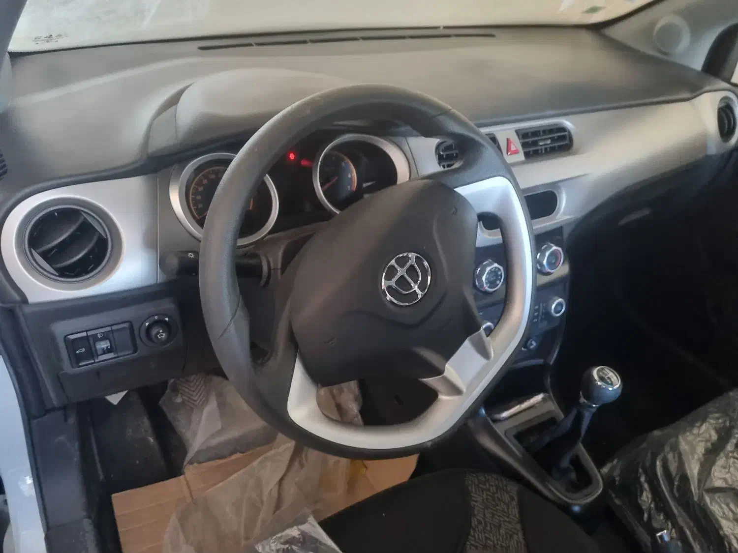 برلیانس h230دنده|خودرو سواری و وانت|نجفآباد, حومه نجف آباد|دیوار