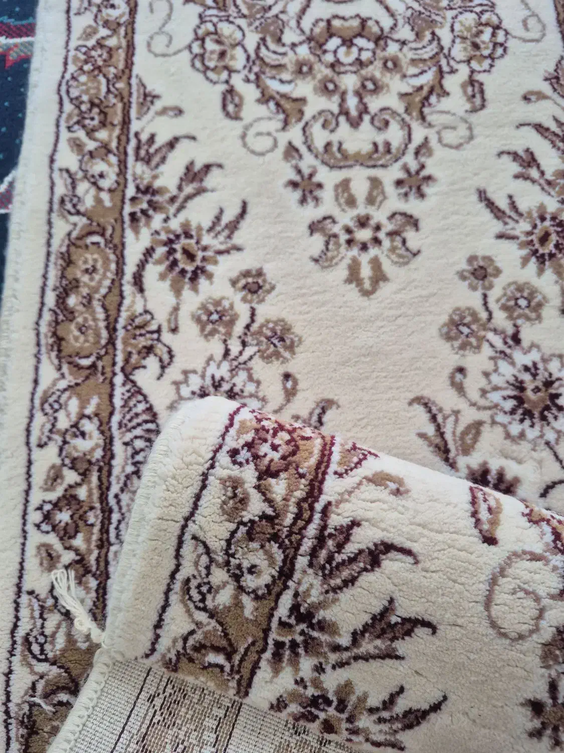 کناره فرش (کرم رنگ)|فرش|کرمانشاه, |دیوار