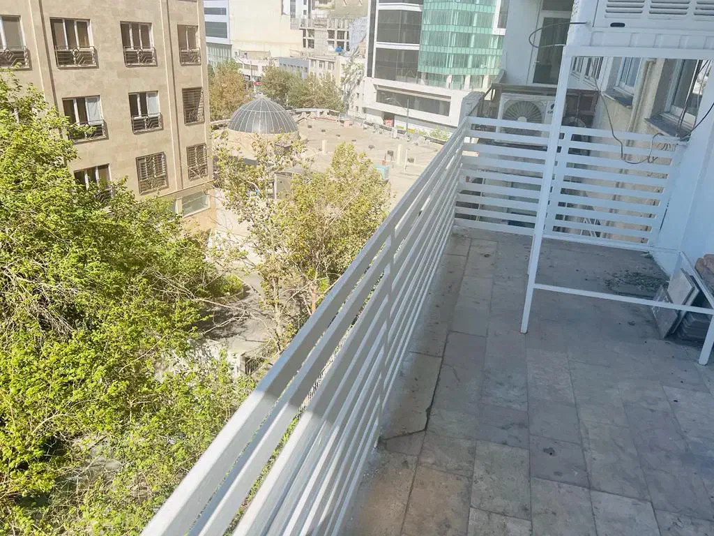 ۱۹۰ متر ۳ خوابه توانیر بر ولیعصر