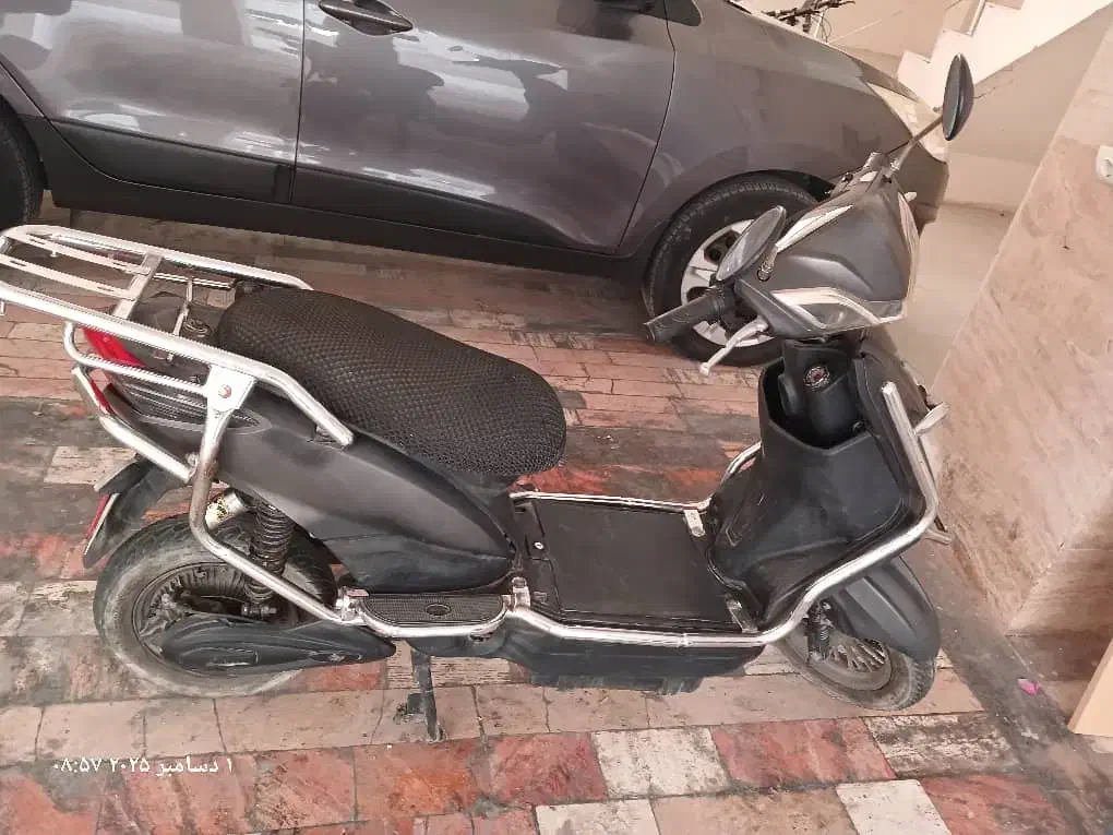 موتور برقی شارژی z6|موتورسیکلت|کیش, |دیوار