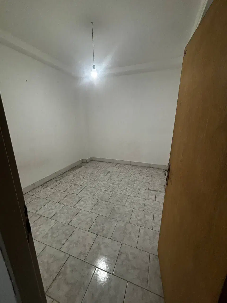 اجاره دفتر،مطب،مشاور|اجارهٔ دفتر کار، اتاق اداری، مطب|میانه, |دیوار