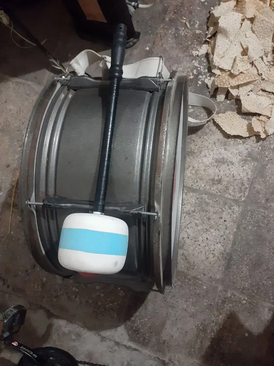 دوعددطبل محرم|درام و پرکاشن|بروجرد, |دیوار