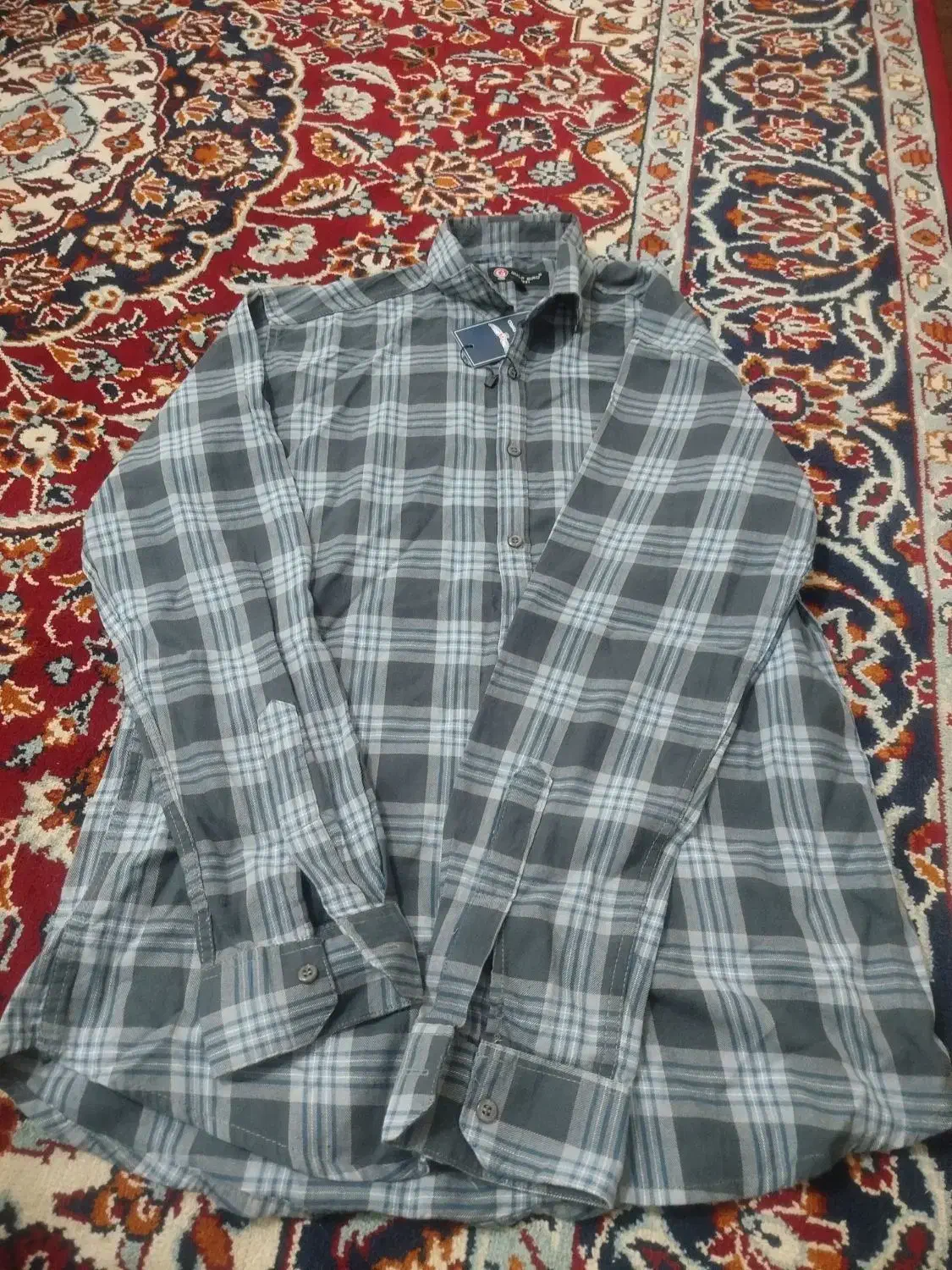 تعدادی لباس نونو مارک هم روشونه|لباس|اهواز, بیست متری شهرداری|دیوار