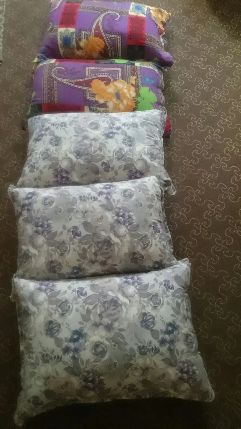 متکاوتشک نو|رختخواب، بالش، پتو|قم, بنیاد|دیوار