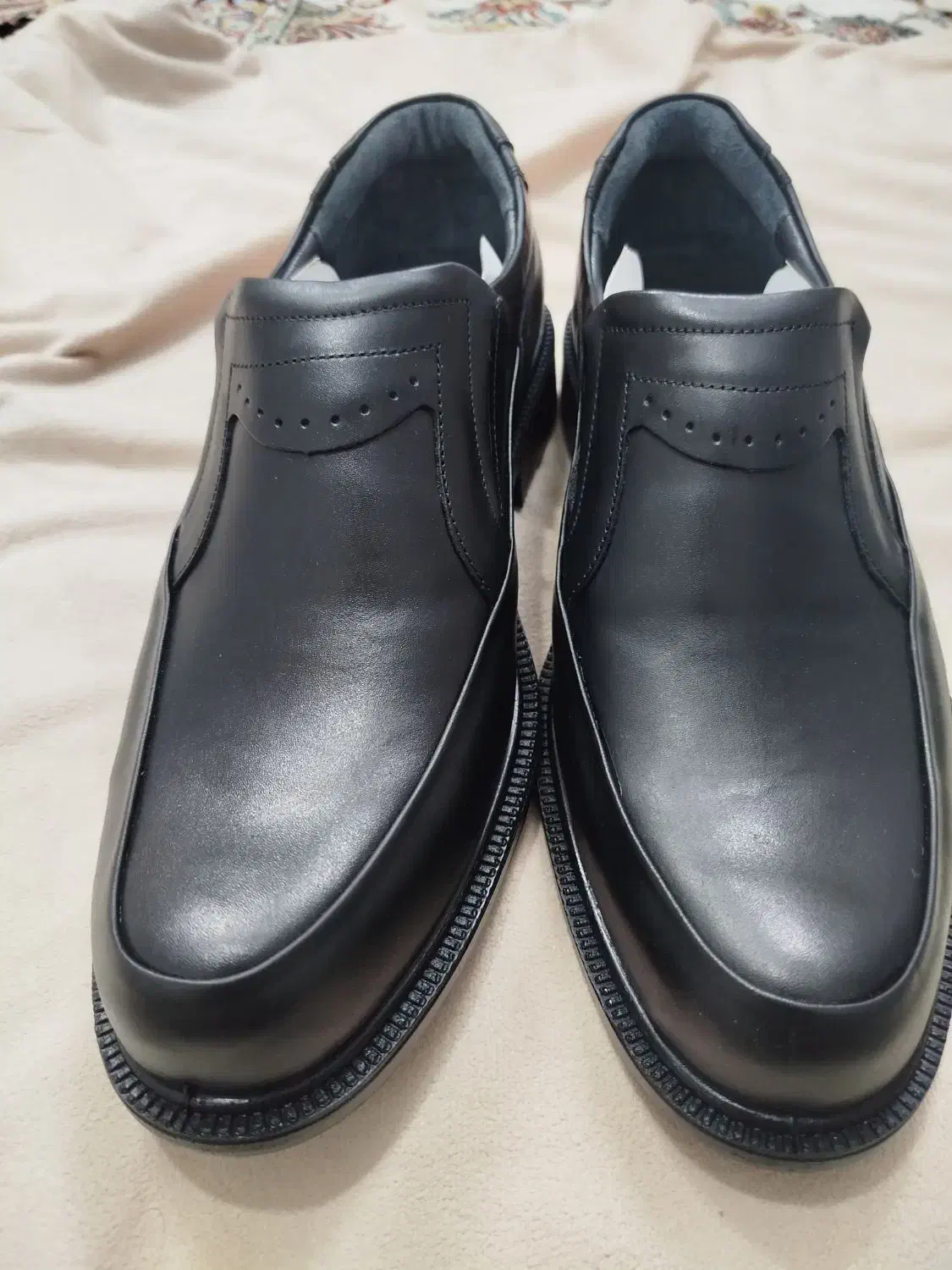 کفش|کیف، کفش، کمربند|مشهد, خواجه ربیع|دیوار