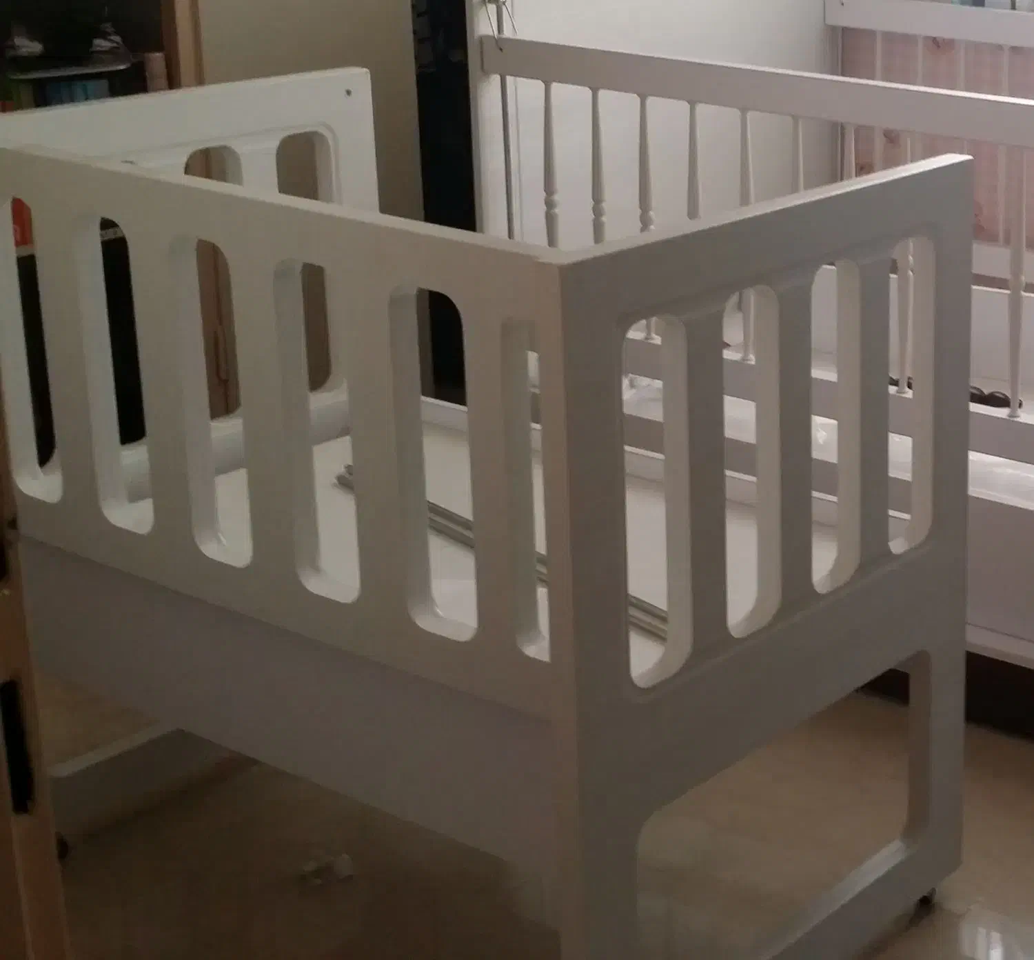 تخت کنار مادر|تخت و سرویس خواب|اندیشه, شهرک مریم|دیوار