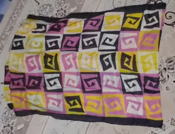 روسری و شال|لباس|قم, یخچال قاضی|دیوار