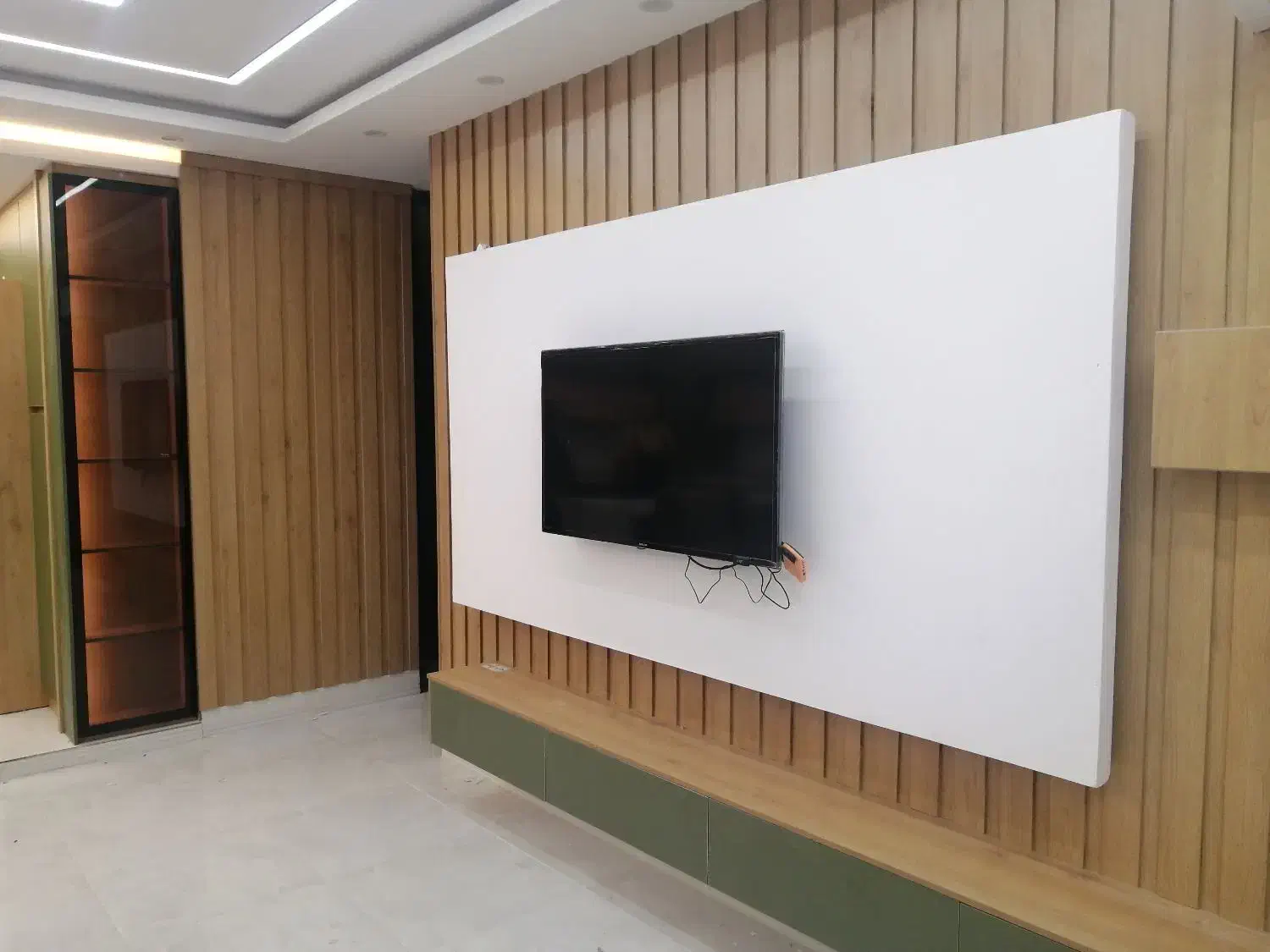 اجرا کابینت وکمد دیواری ودرب اتاقی|خدمات پیشه و مهارت|شیراز, انجیره|دیوار