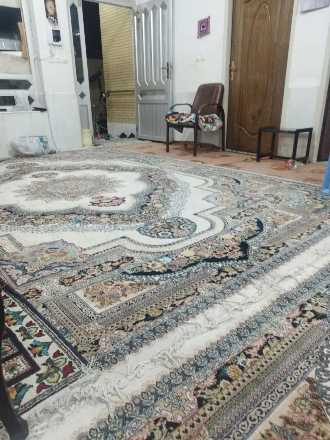 نیازمند نیرو خدماتی خانم بصورت تمام وقت در منزل|استخدام درمانی، زیبایی، بهداشتی|جهرم, |دیوار