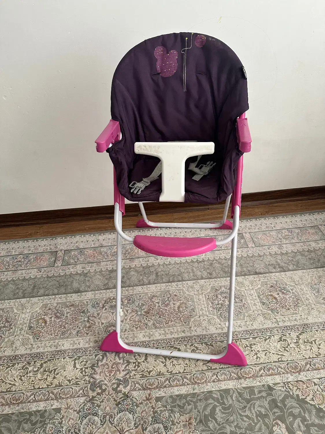 صندلی غذا برند جیوبی|کالسکه و لوازم جانبی|رباط‌کریم, رباط‌کریم|دیوار