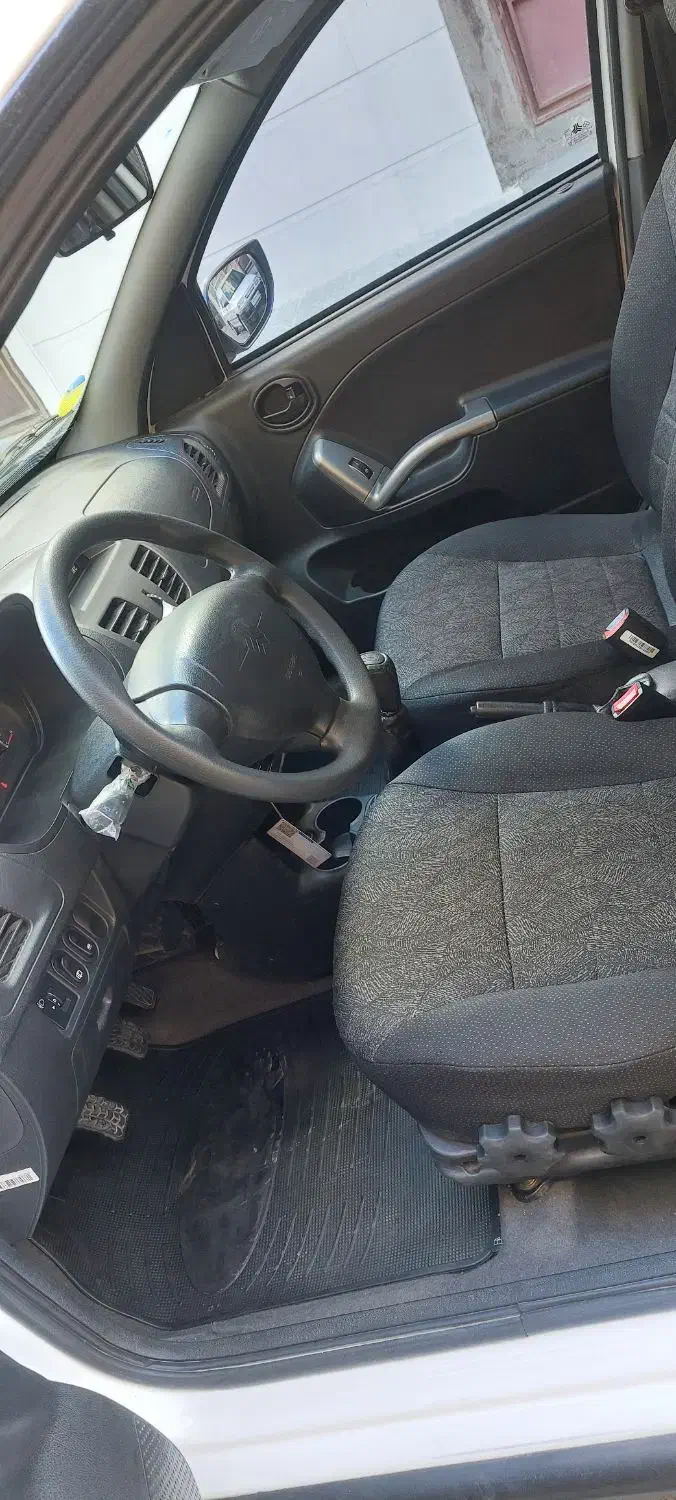 کویک درحد صفر مدل۴۰۲|خودرو سواری و وانت|بروجرد, |دیوار