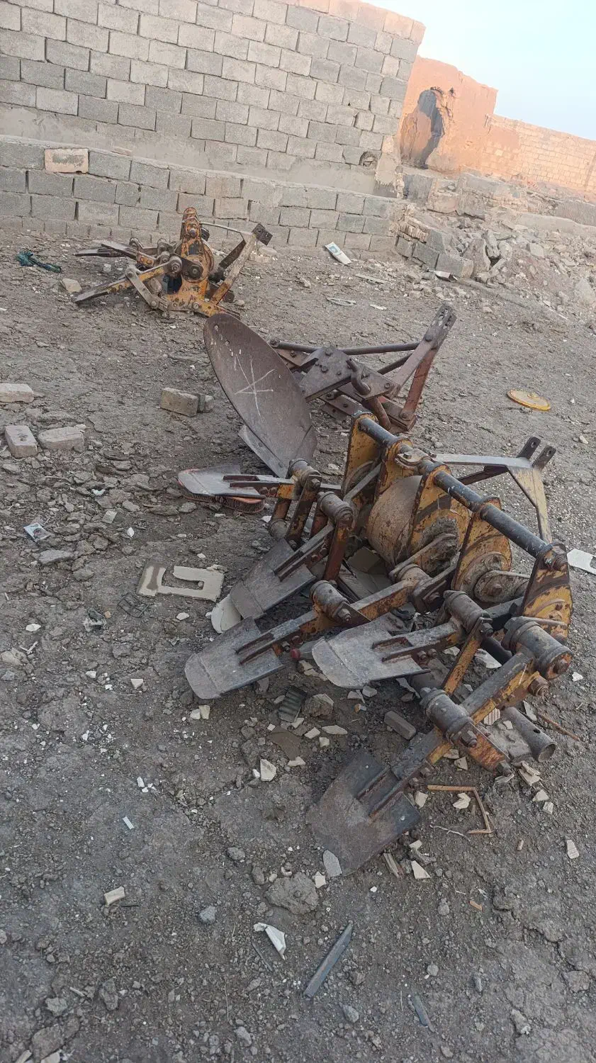 چهار بیل و پنچ بیل تراکتور|قطعات یدکی و لوازم جانبی|رفسنجان, |دیوار