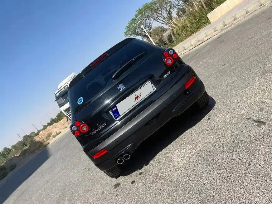 207i tu5|خودرو سواری و وانت|قم, نوقطار|دیوار