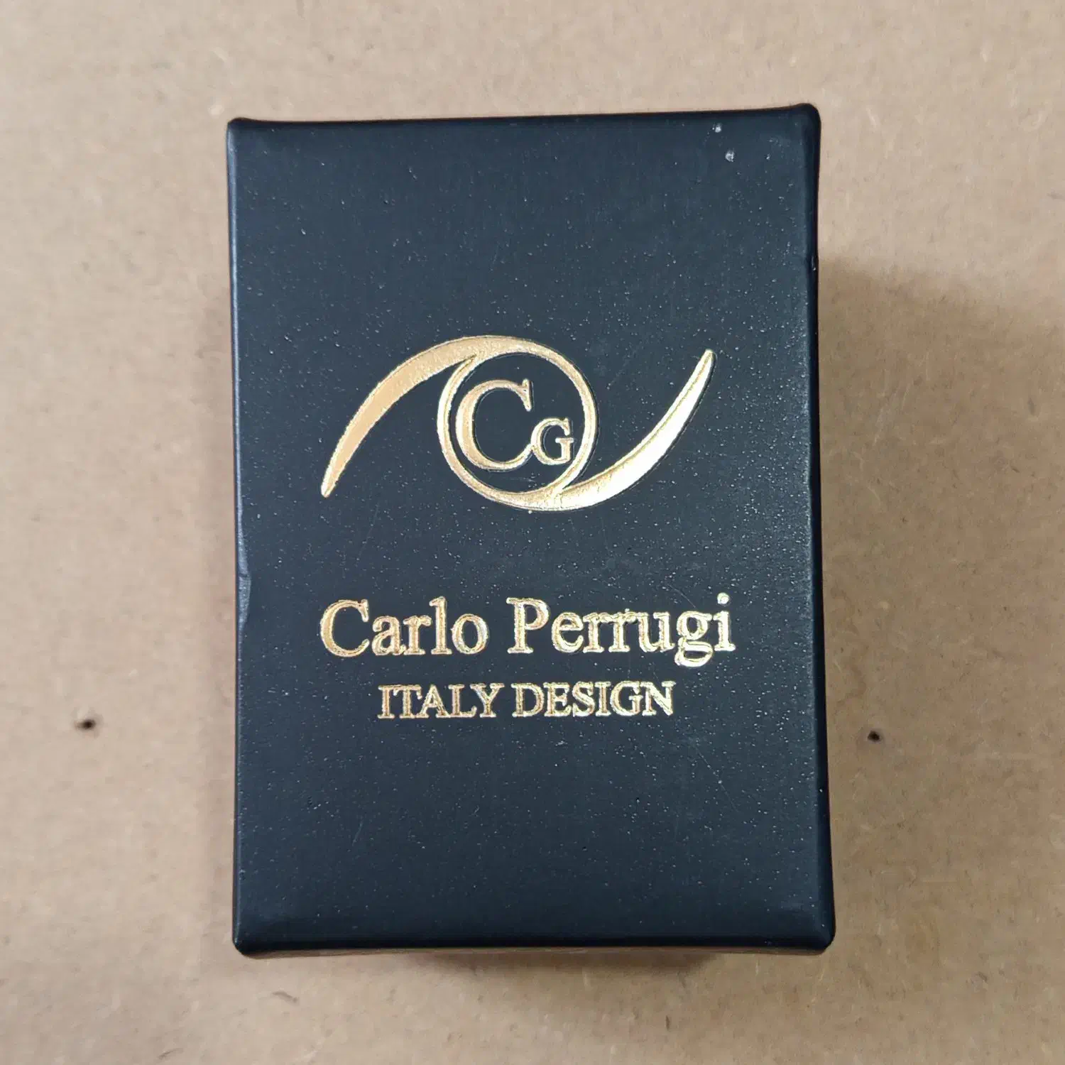 فروش ساعت carlo perrugi|ساعت|اصفهان, بهارستان|دیوار